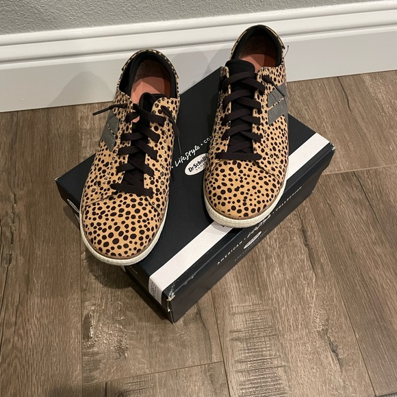 SWEET KICKS PLATFORM SNEAKER - Picture 5 of 7